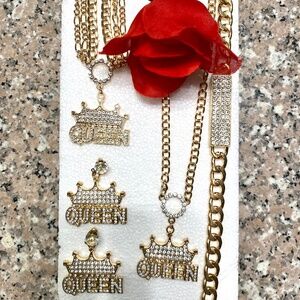 QUEEN faux gold jewelry 4 piece set